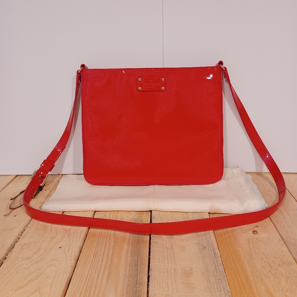 Kate Spade Darby Metro patent leather crossbody